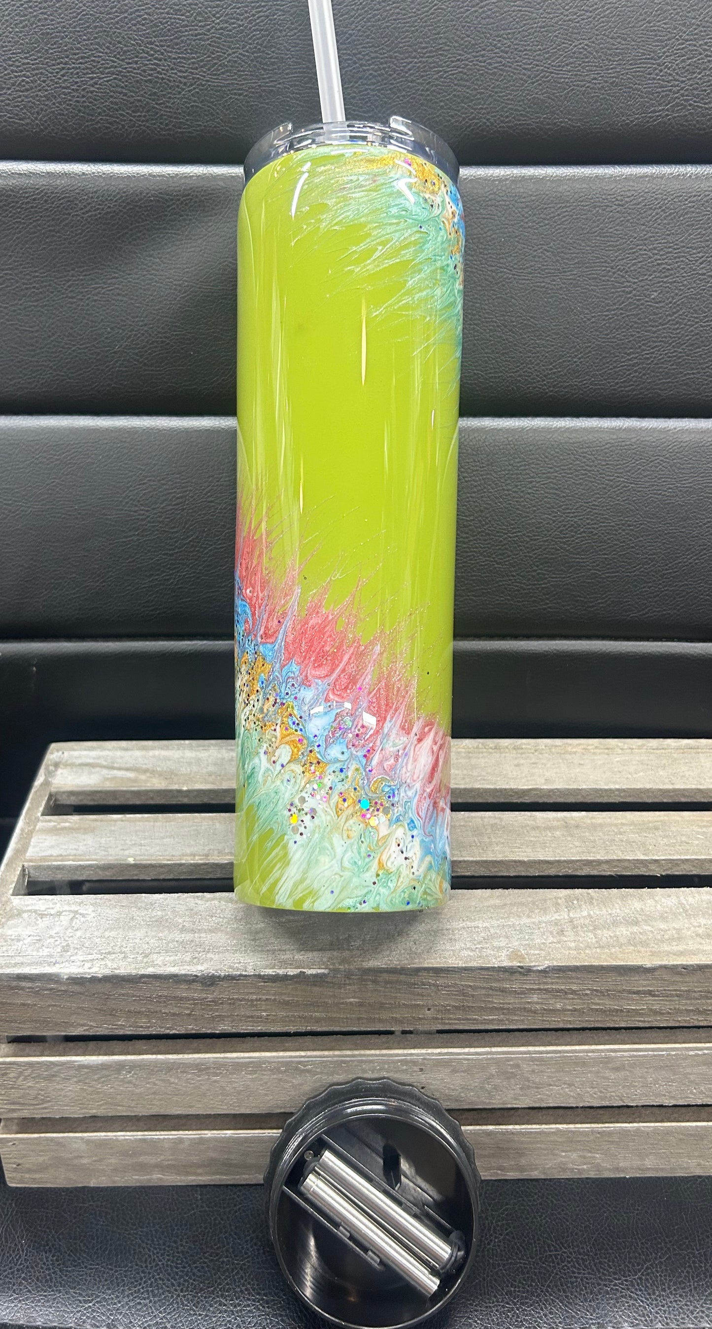 Green twisted Bougie