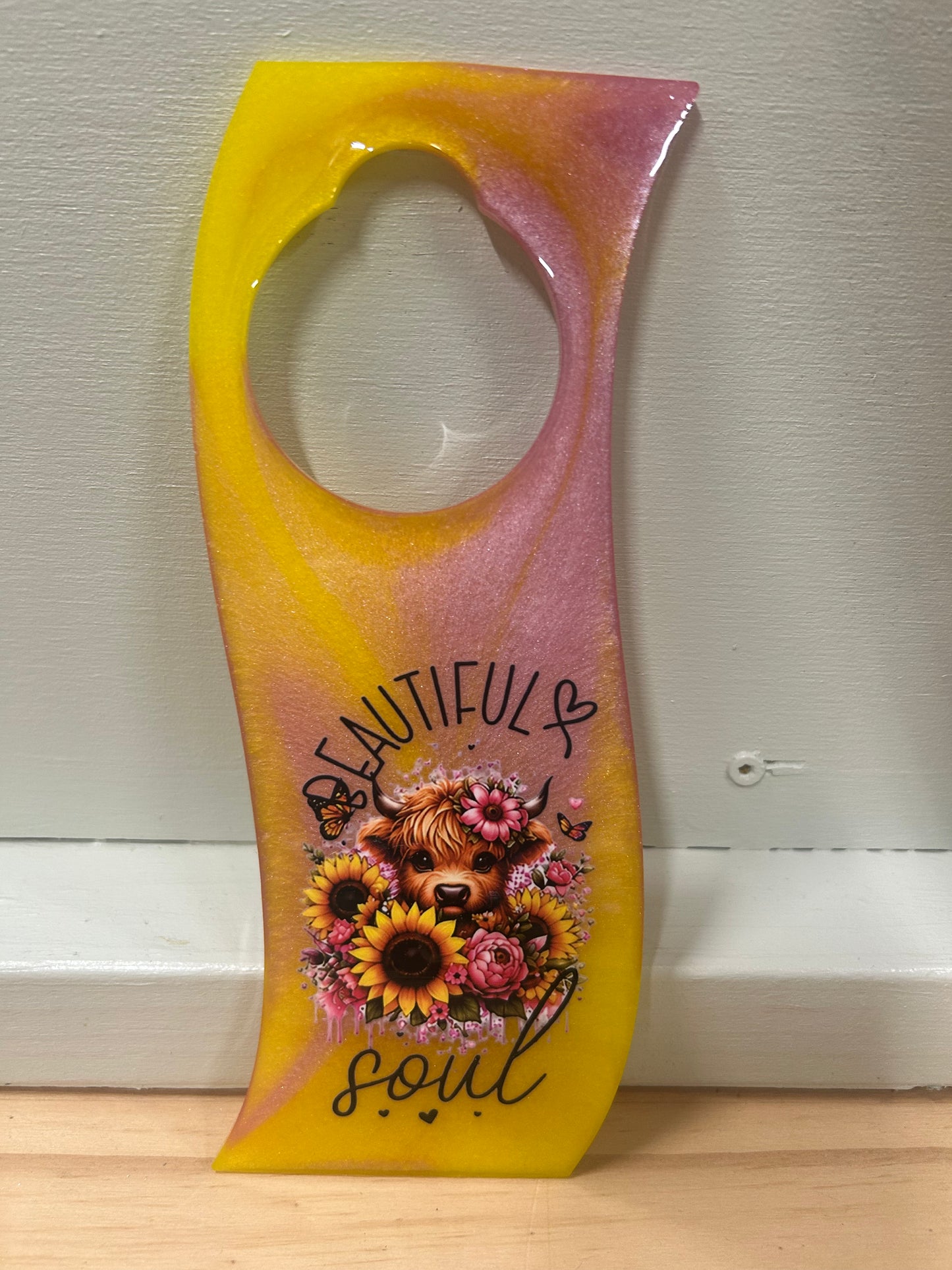 #58 Knob Hanger Darnell
