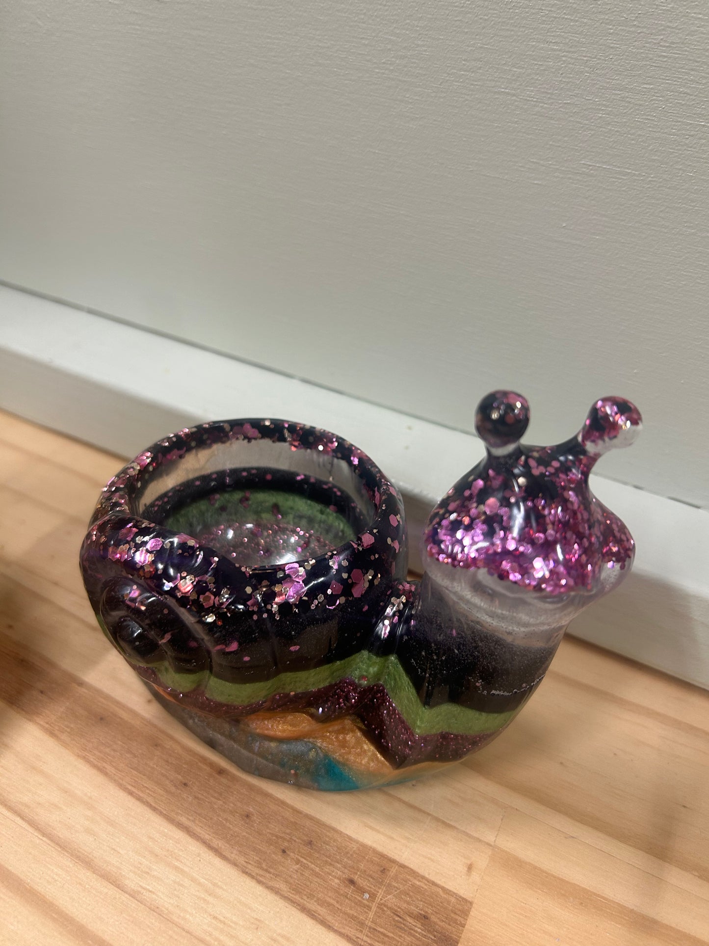#70 Large Snail Dish