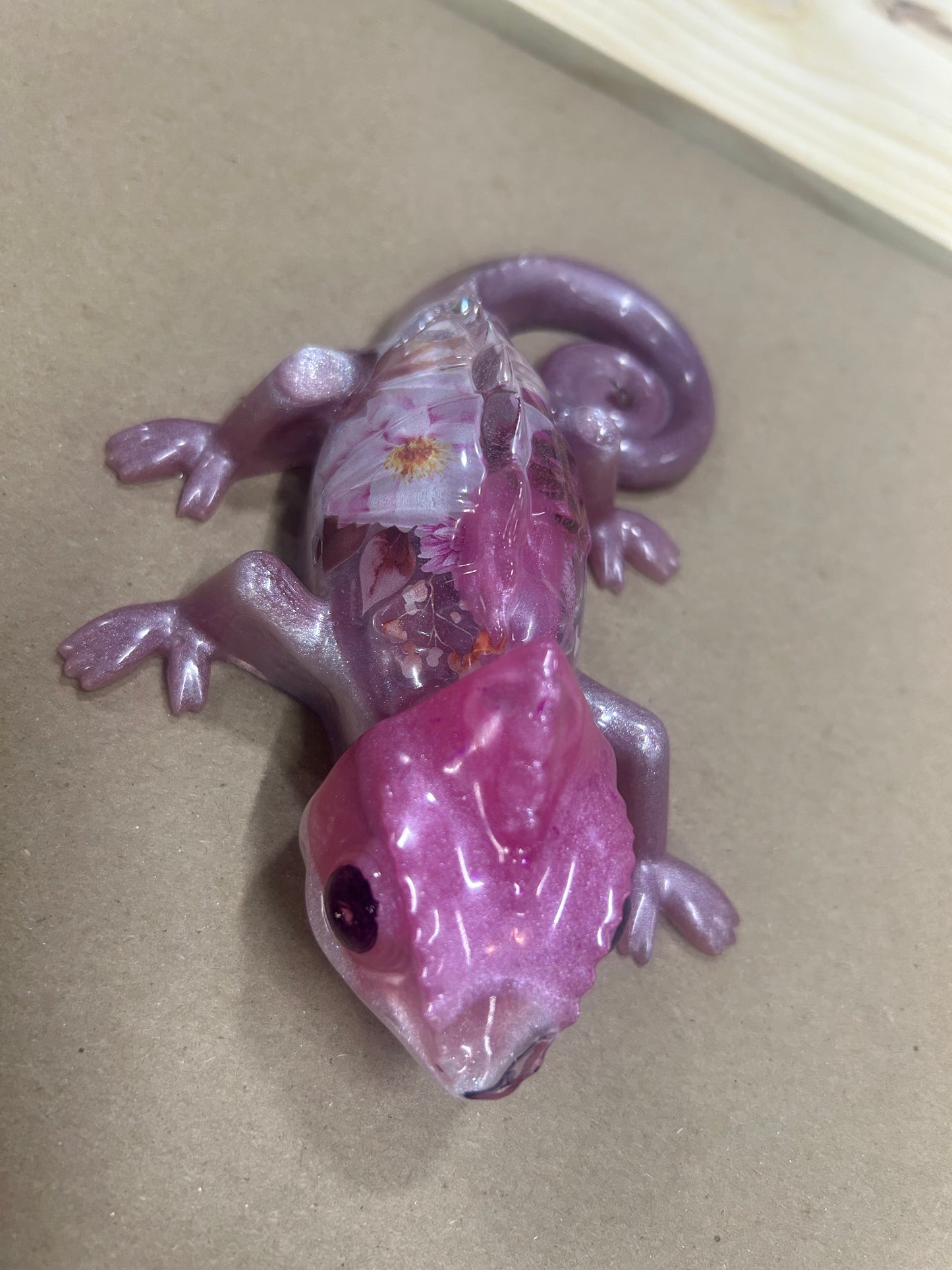 #111 Pink Chameleon Lizard Darnell