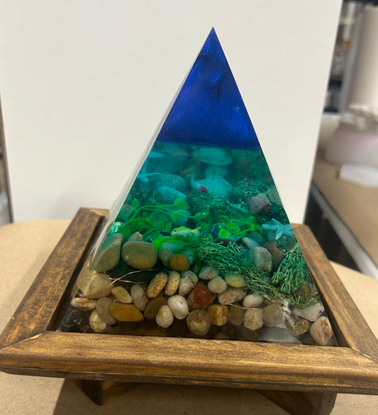 Pyramid with lights