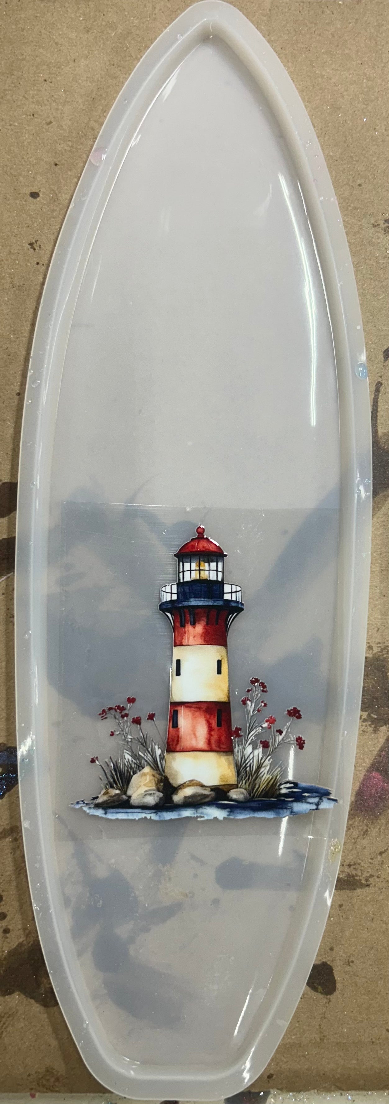 Surf Board lighthouse red (Tuesday)