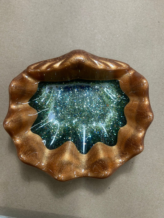 Shell Dish Gold