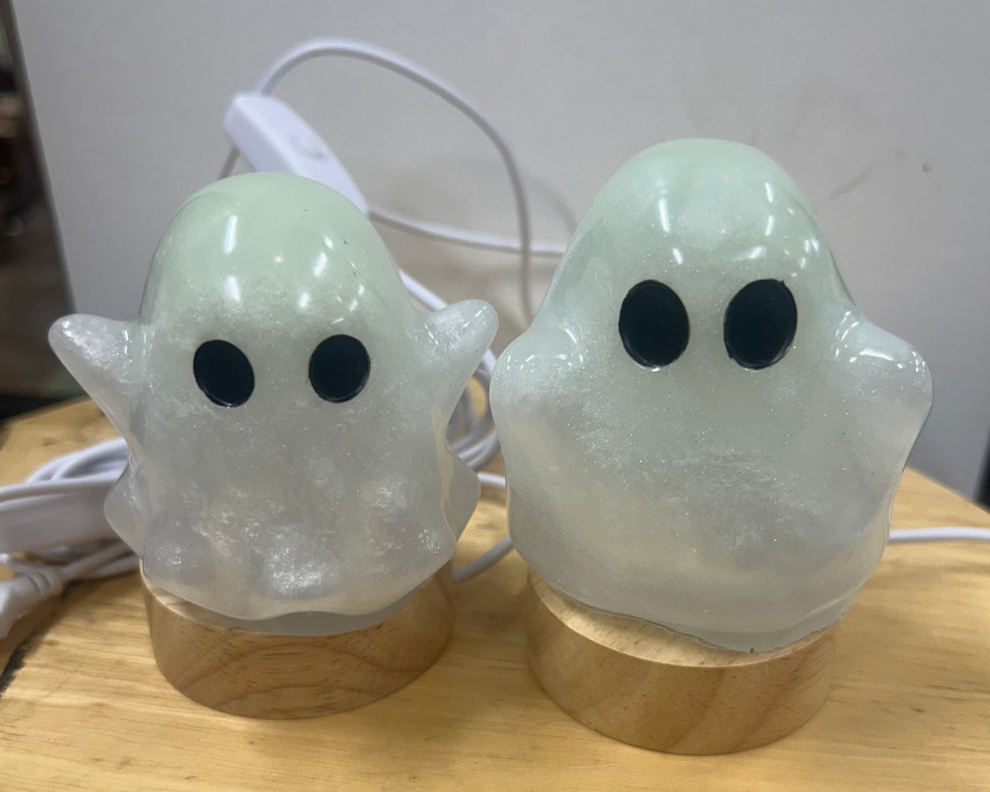 Light up Ghost