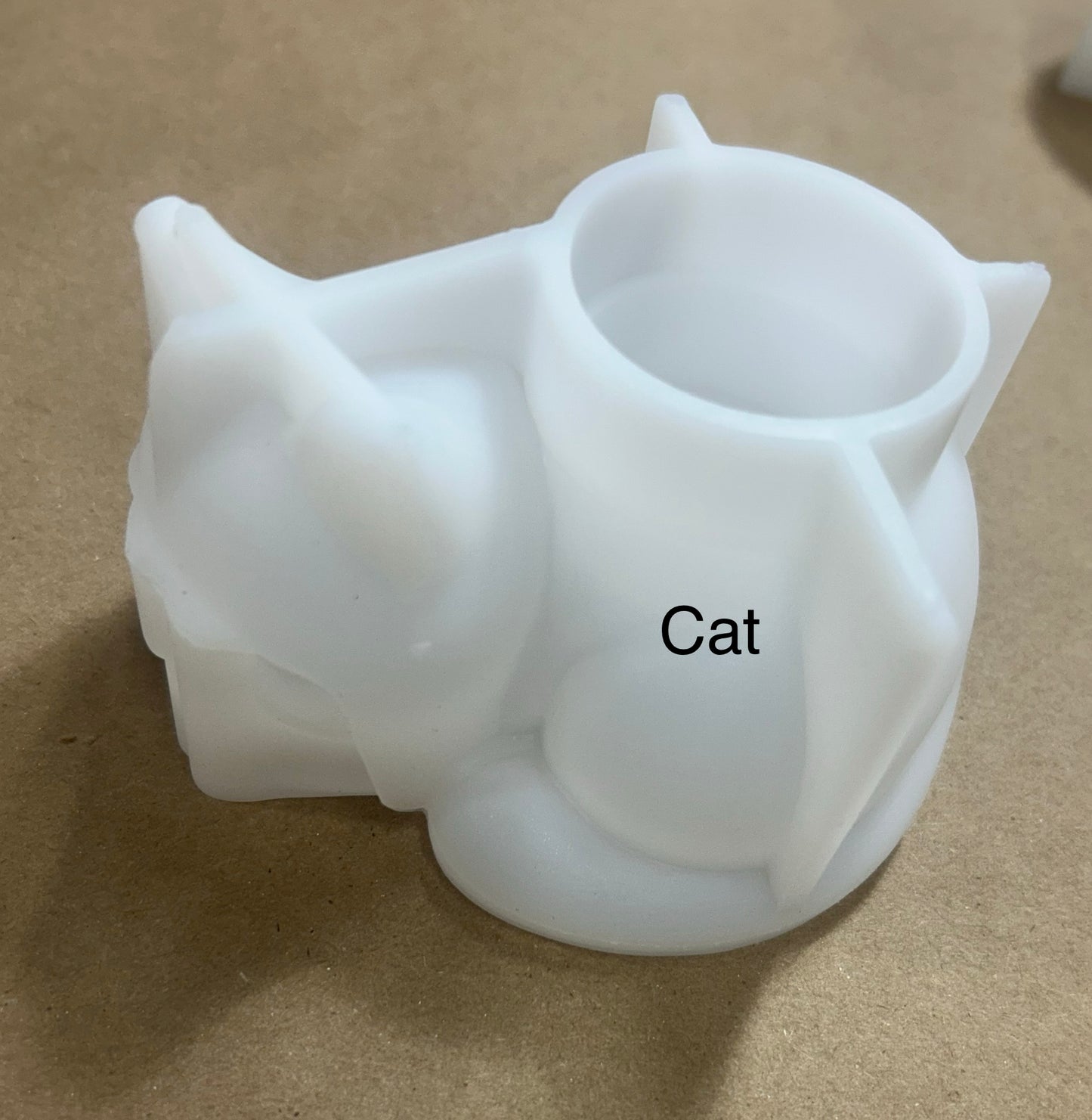 Resin cat candle holder