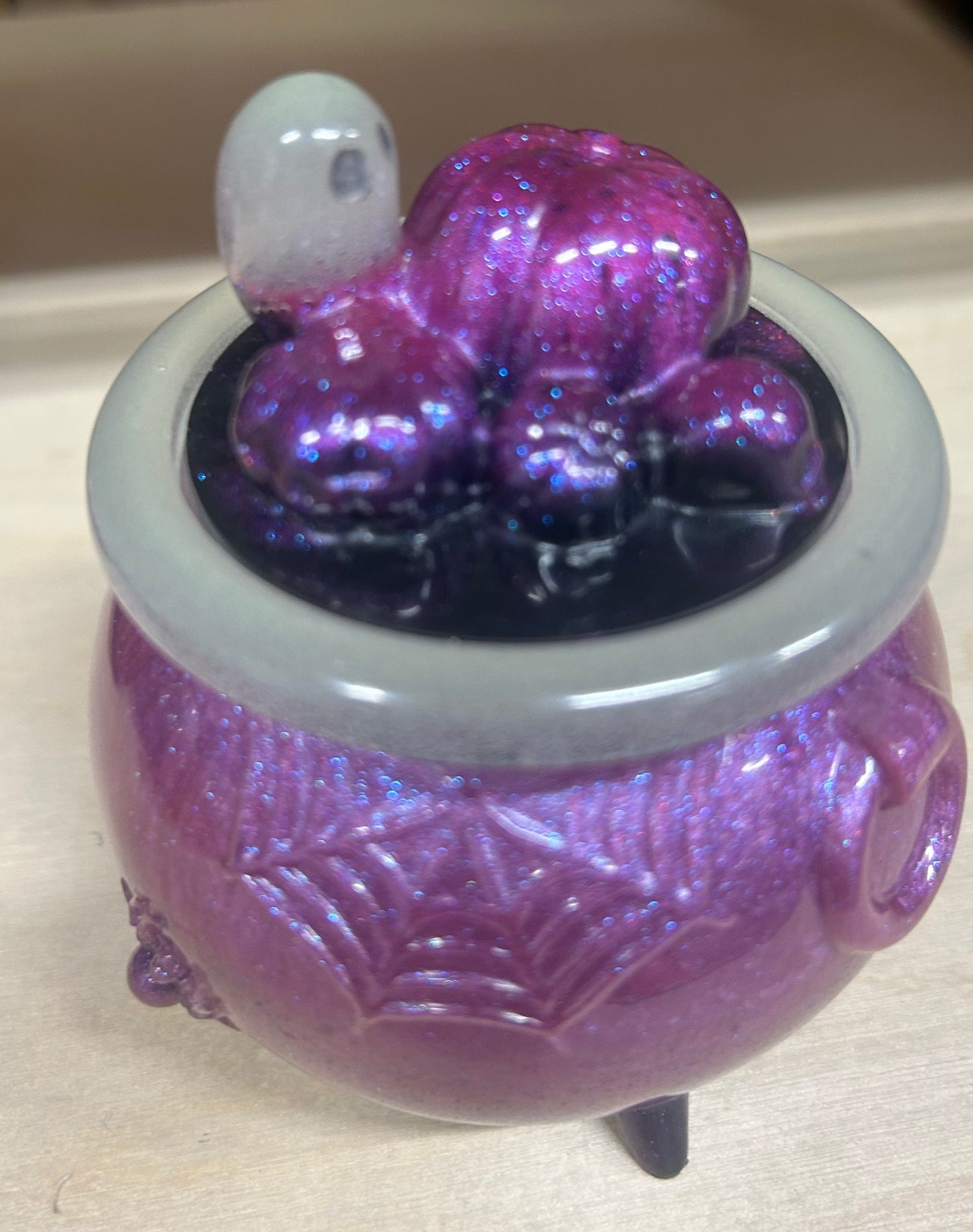 witches pot