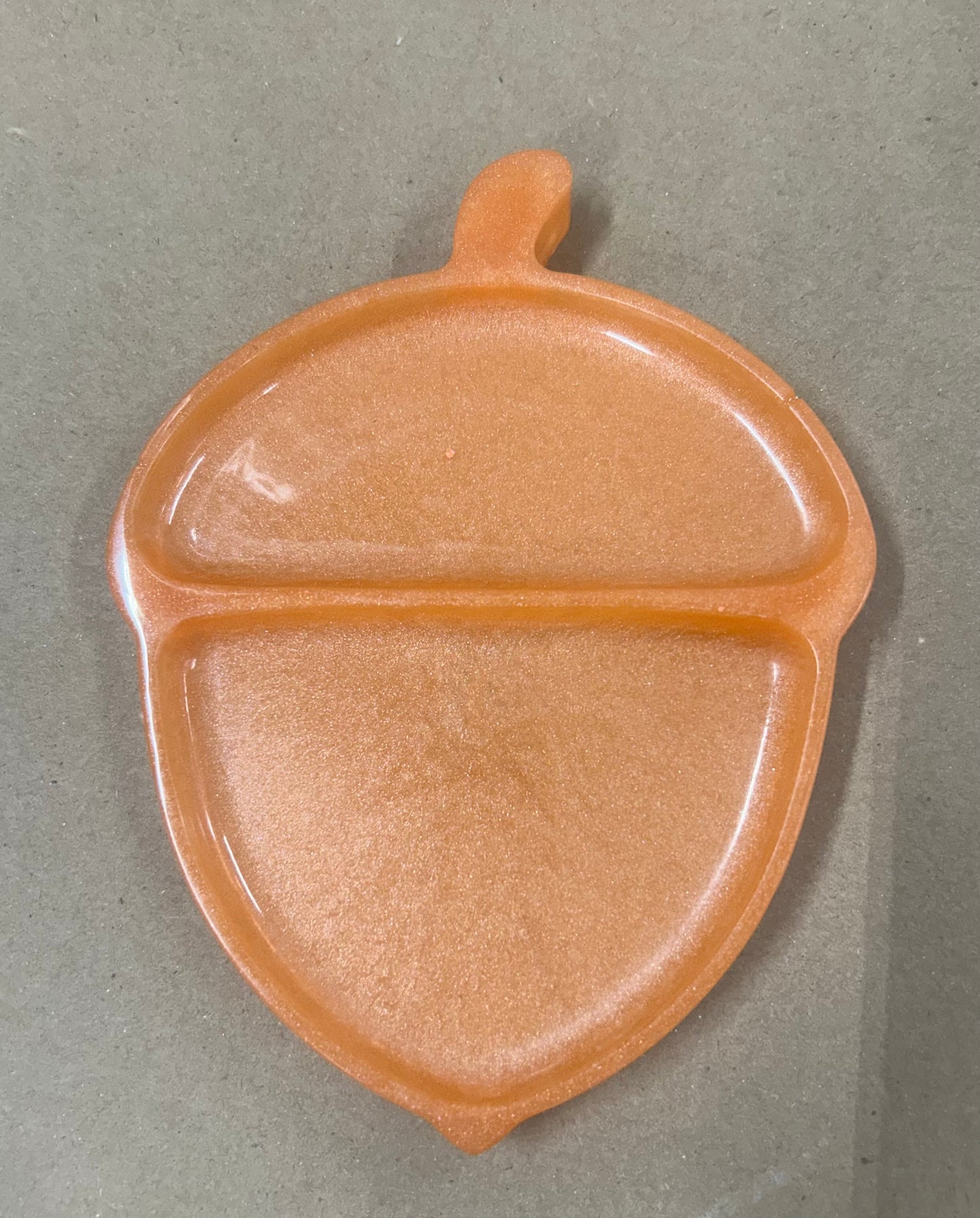 Acorn dish