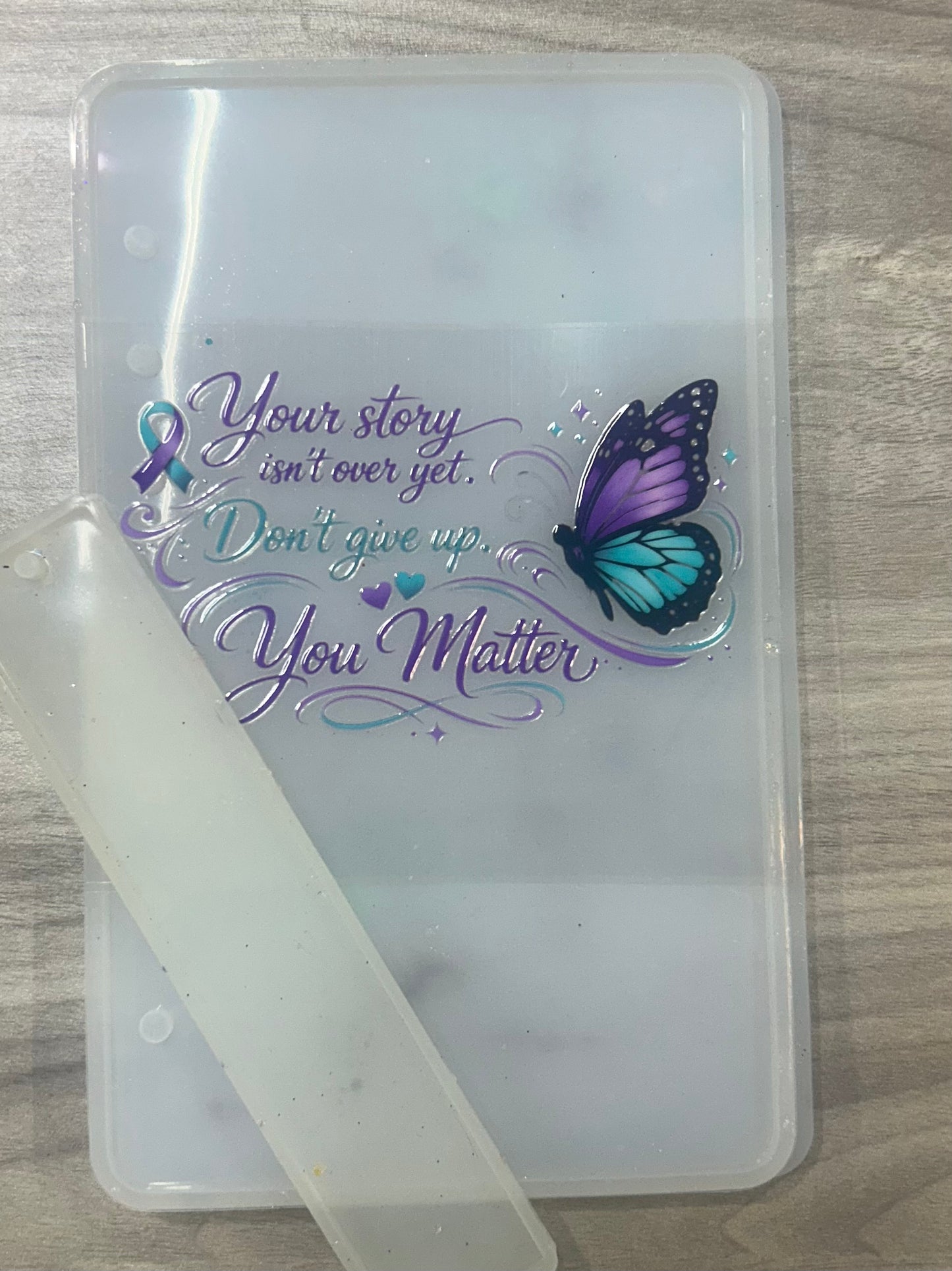 Medium Notebook A6 w/bookmark