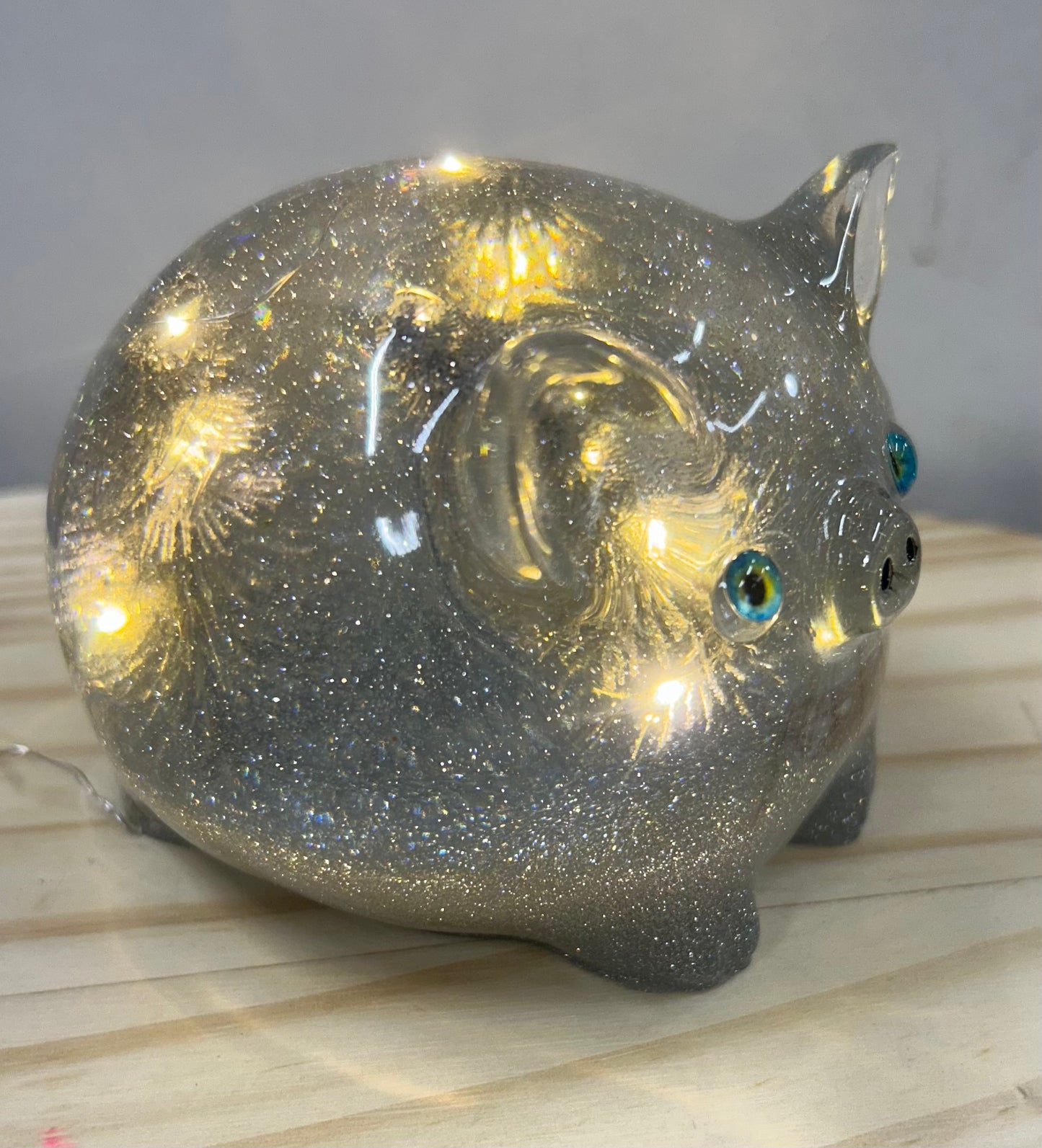 Resin Pigs